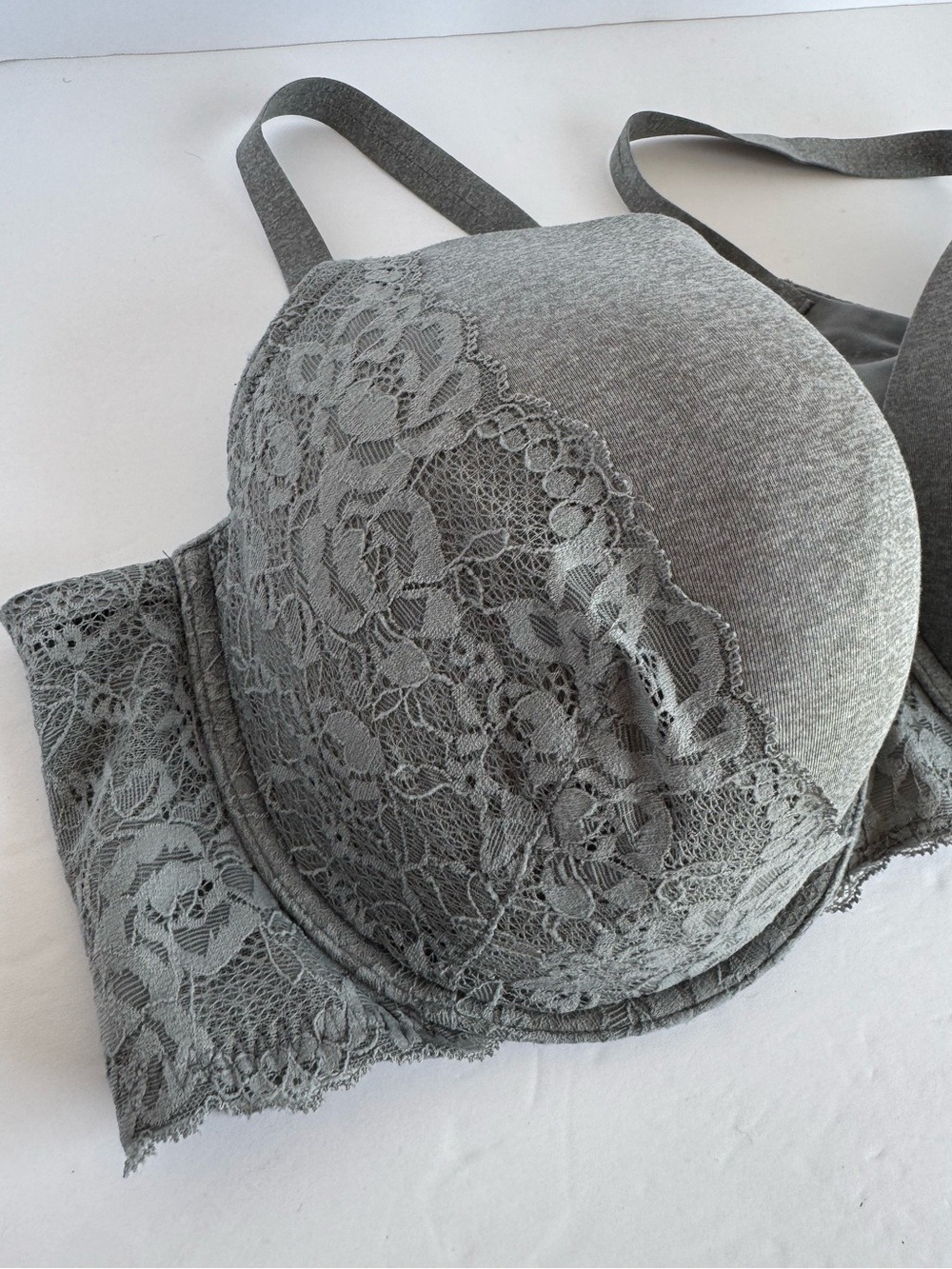Torrid Curve Lacy Padded T-Shirt Bra 44DD 44E Grey Full Coverage Underwire